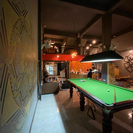 Monkey Toe Guesthouse Чиангмай Экстерьер фото