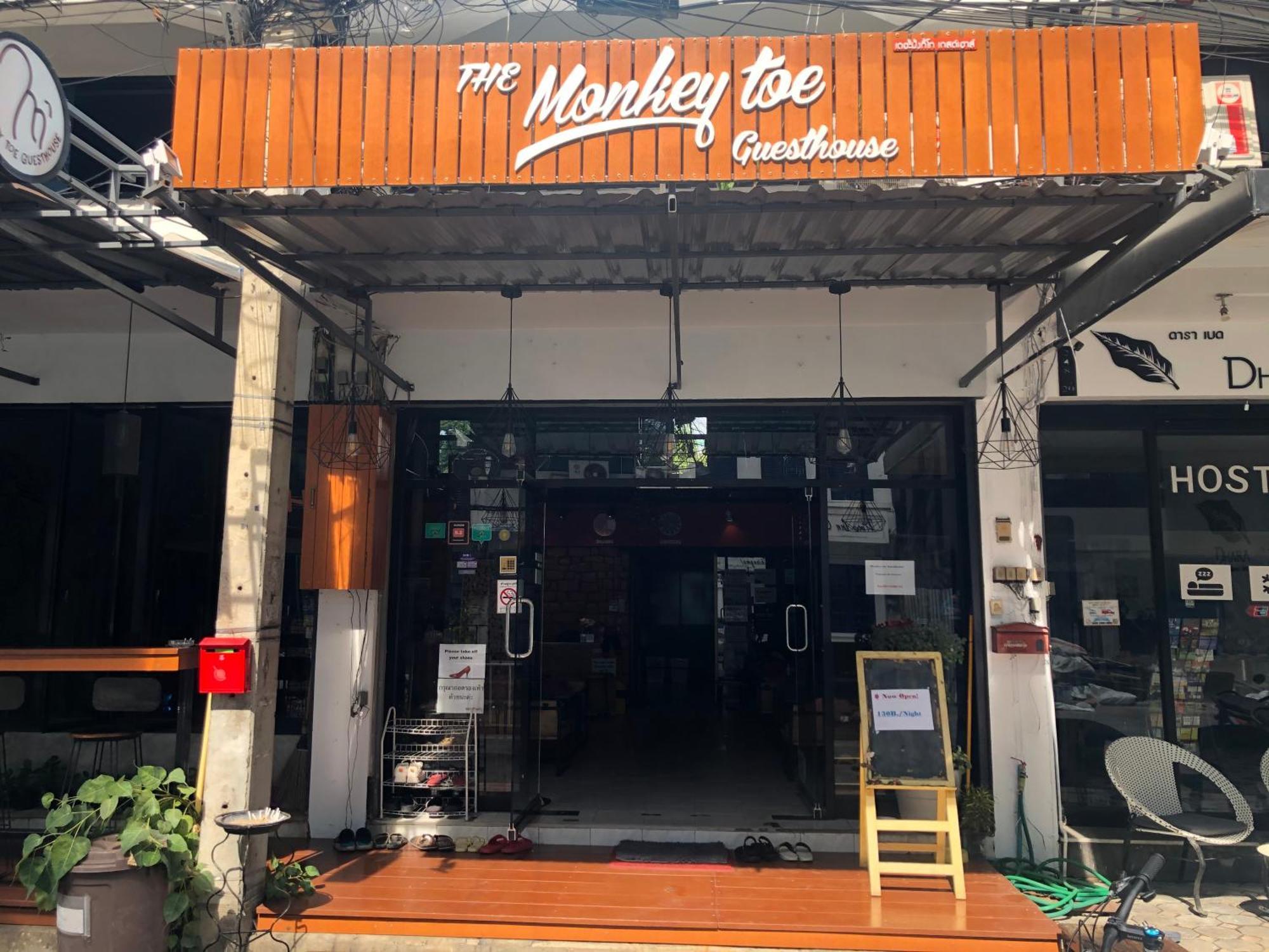 Monkey Toe Guesthouse Чиангмай Экстерьер фото