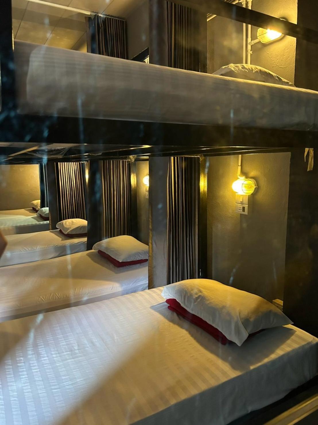 Monkey Toe Guesthouse Чиангмай Экстерьер фото